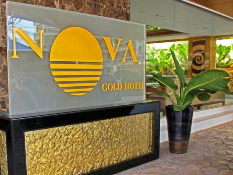 Nova Gold Hotel Pattaya Buitenkant foto